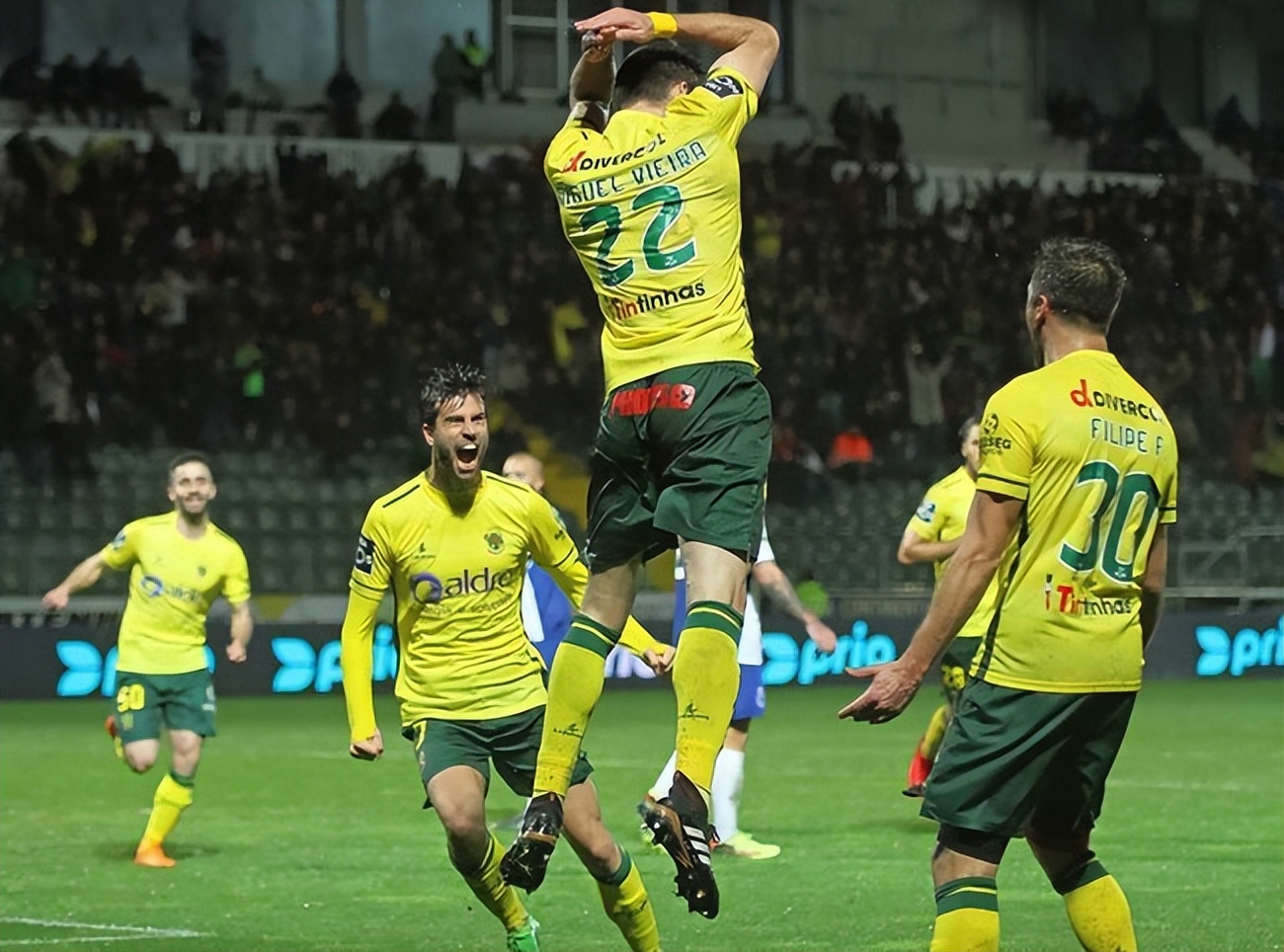 葡超倒计时，斯图加特赛前内部沟通，细节引发关注，压力陡增，球探报告显示潜力的简单介绍