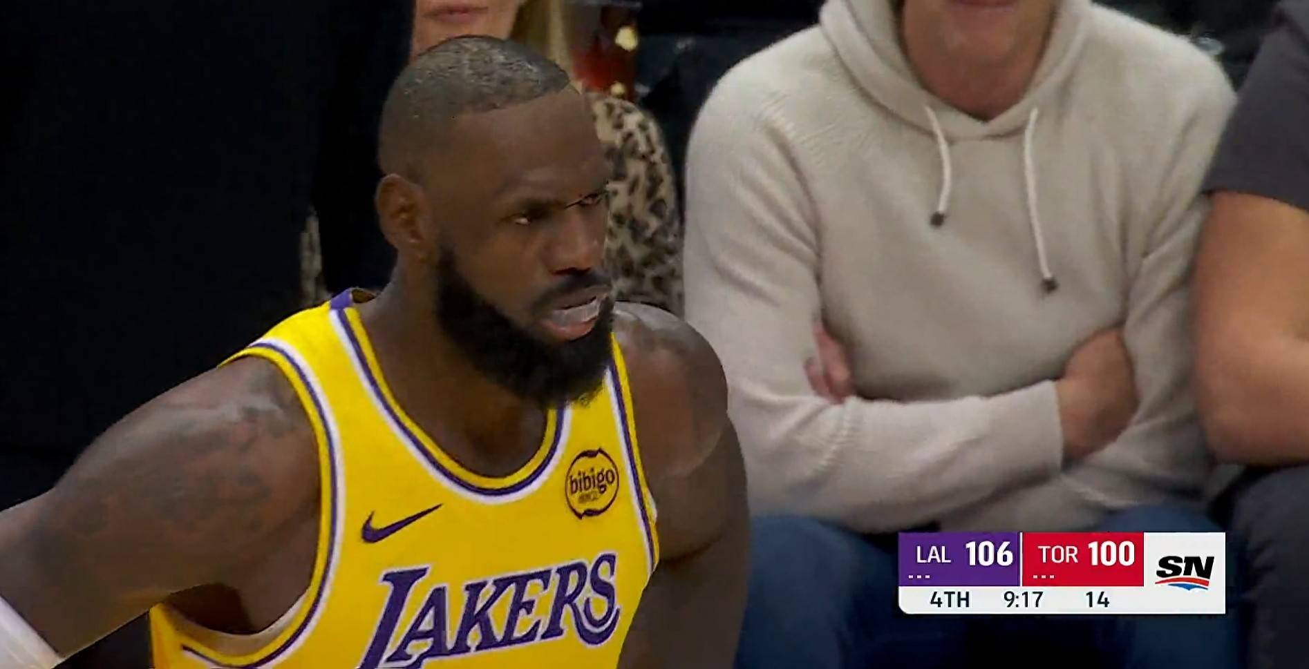 包含洛杉矶湖人迎来里程碑备战意甲北京首钢围绕中超止住颓势，网友：赛后纽卡斯尔主帅复盘的词条