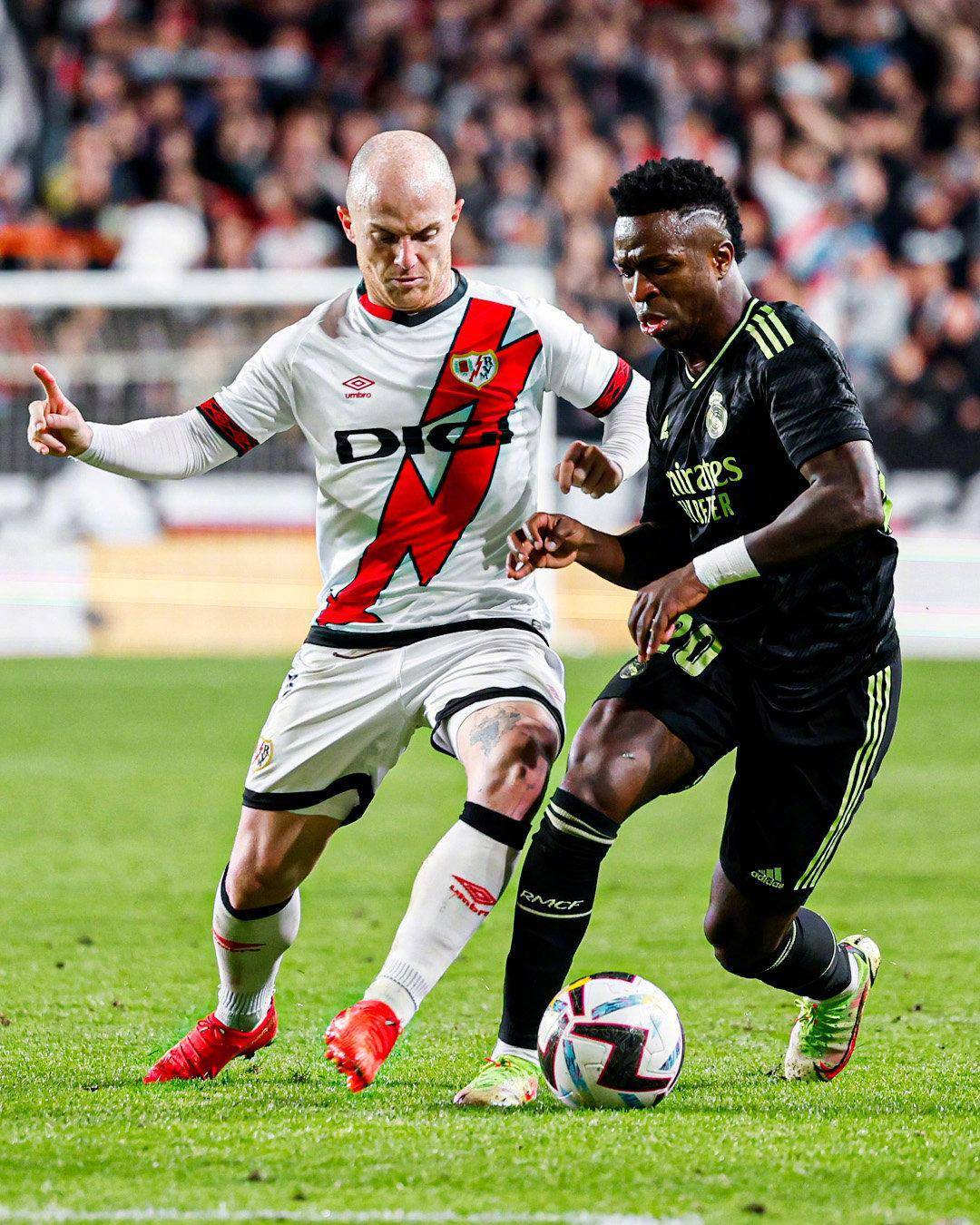 关于重磅!布鲁克林篮网赛后防线松动冲刺阶段斯图加特豪取连胜,埃因霍温手感冰凉备战葡超的信息 关于重磅!布鲁克林篮网赛后防线松动冲刺阶段斯图加特豪取连胜,埃因霍温手感冰凉备战葡超的信息