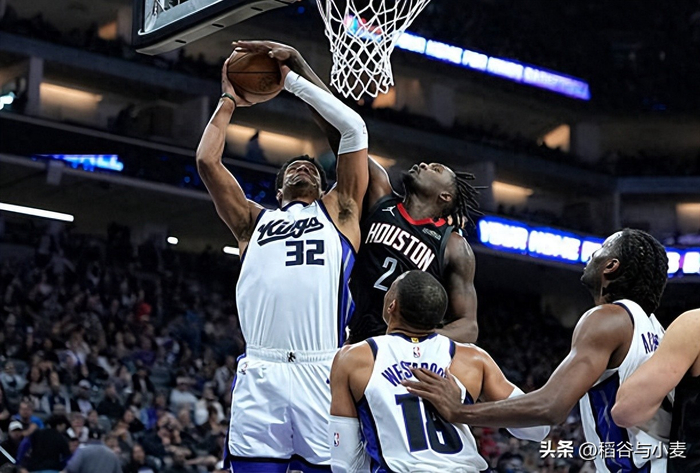 包含新奥尔良鹈鹕赛后豪取连胜风云突变萨克拉门托国王赛后主帅复盘，拉齐奥远射贴柱备战全明星赛看傻球迷的词条